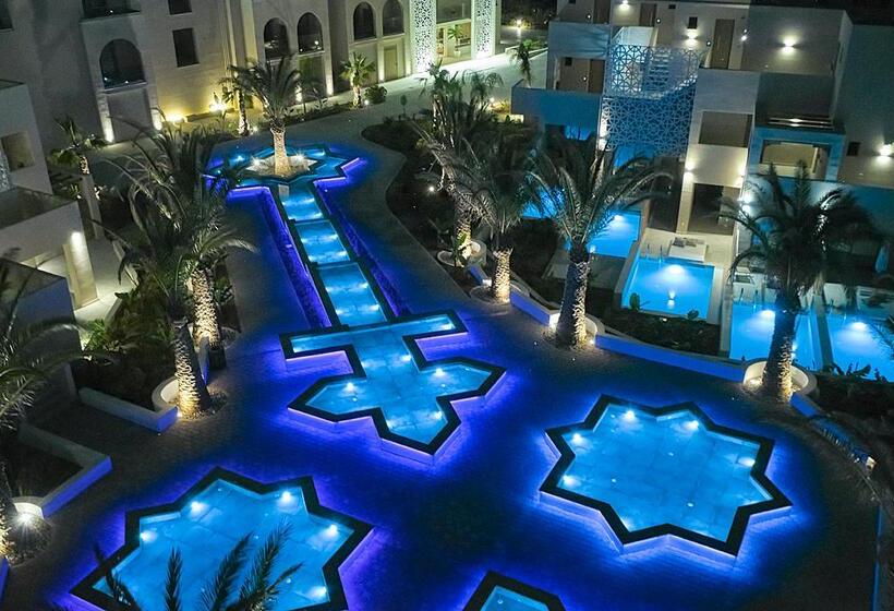 Отель Pepper Sea Club