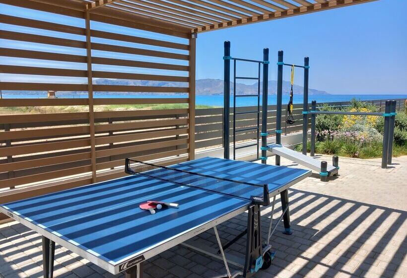 Отель Pepper Sea Club