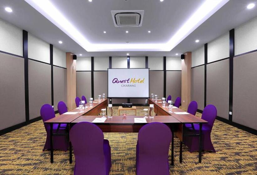 Отель Quest Prime Cikarang By Aston