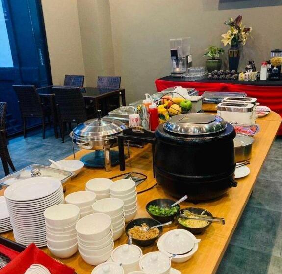 酒店 The Harbour Front