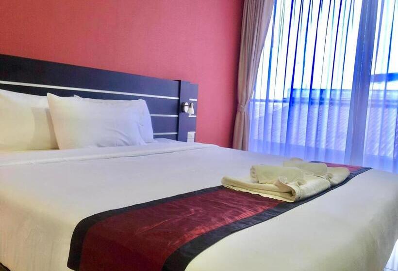 酒店 The Harbour Front