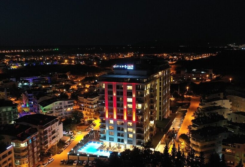 Maril Beach & Spa Hotel