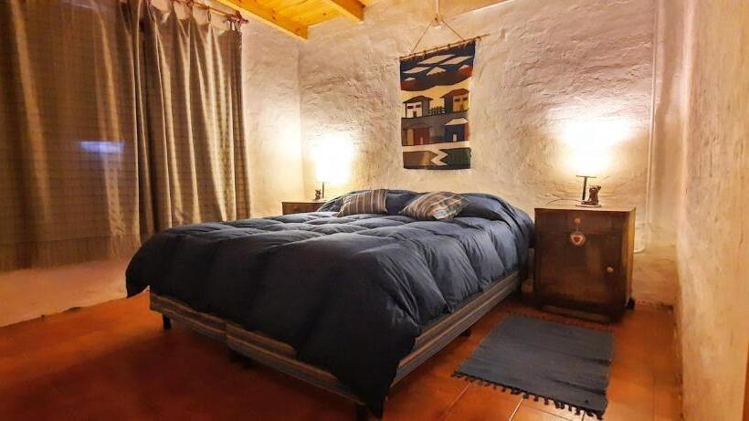 Aire De Barreal Hostel Andino