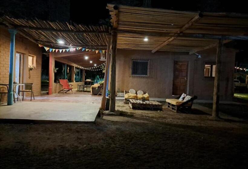 Aire De Barreal Hostel Andino