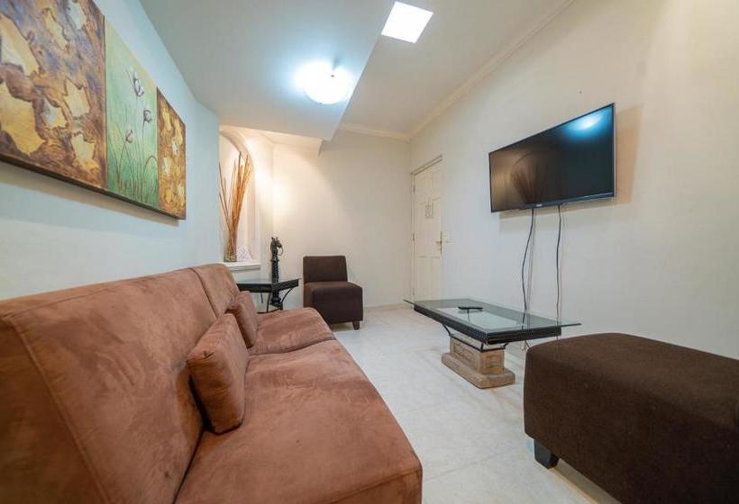 호텔 Suites San Agustin By Guru