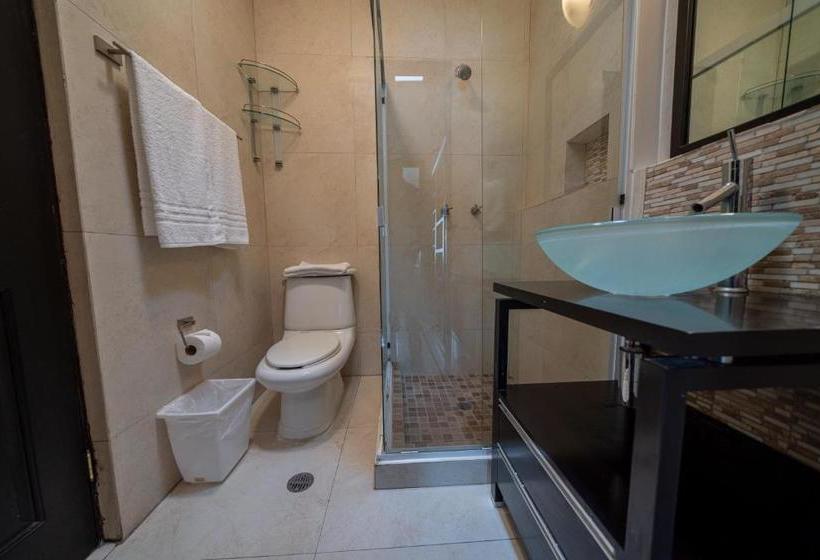 호텔 Suites San Agustin By Guru