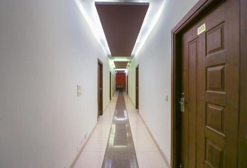 Отель Townhouse 765 The Grace