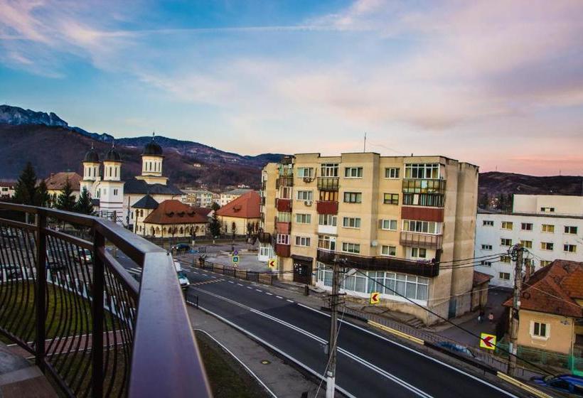 Hotel Pensiunea El Ryo