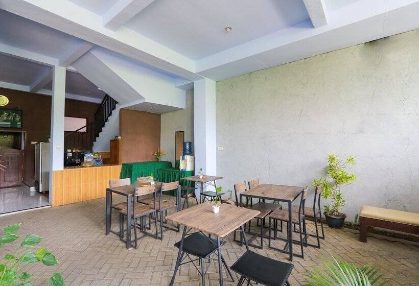 酒店 Oyo 2453 Artha Graha Vip