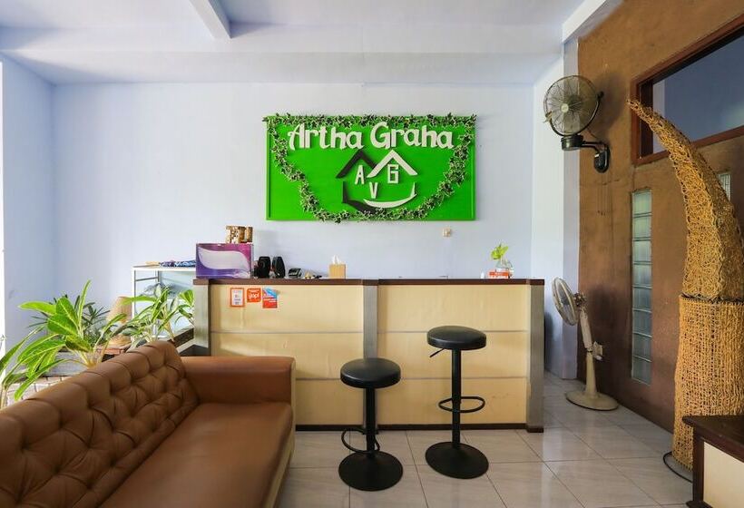 酒店 Oyo 2453 Artha Graha Vip