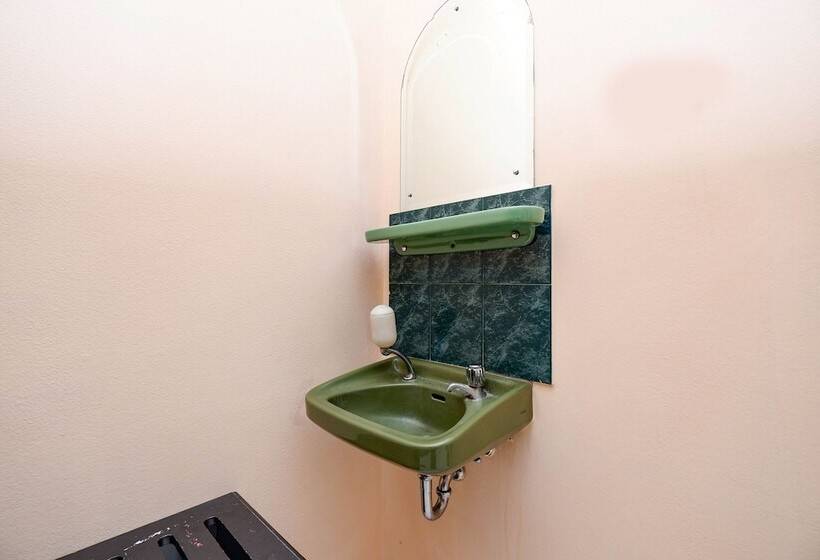 호텔 Oyo 2495 Wijaya