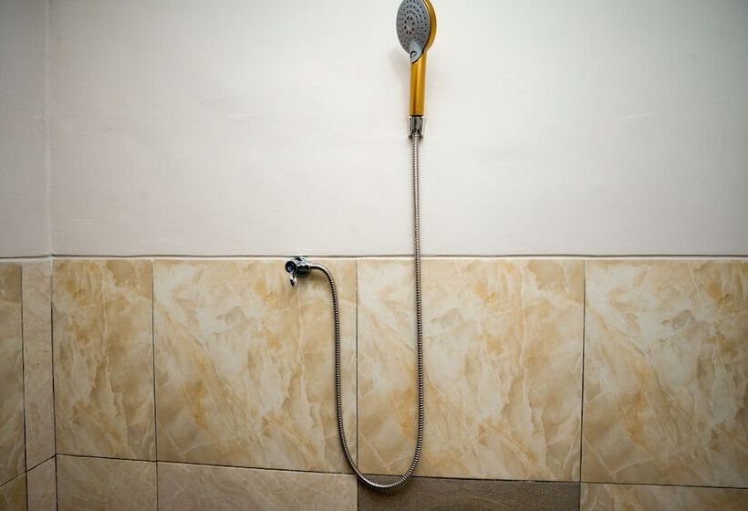 בית מלון כפרי Spot On 2327 Dome