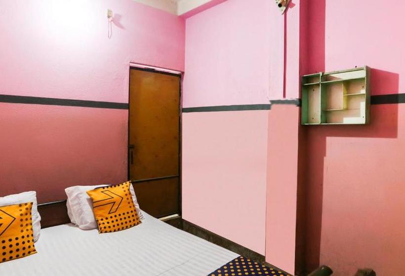 酒店 Spot On 64743 Durga