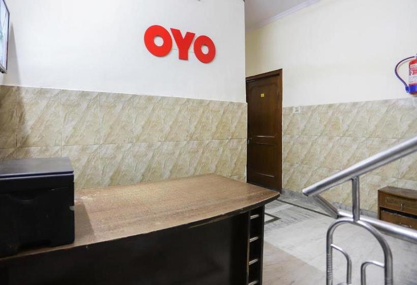 酒店 Spot On 64743 Durga