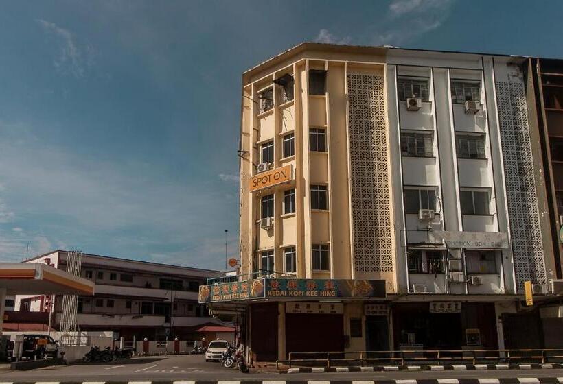 בית מלון כפרי Spot On 89706 Today