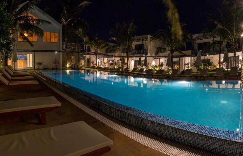 فندق The B Resort