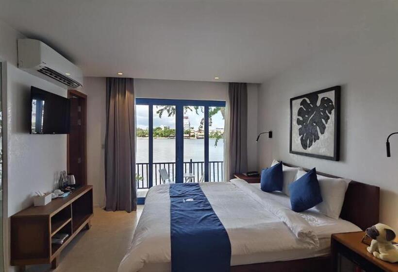 فندق The B Resort