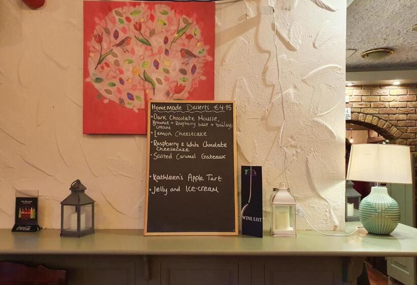 فندق The Bowers Bar & Restaurant