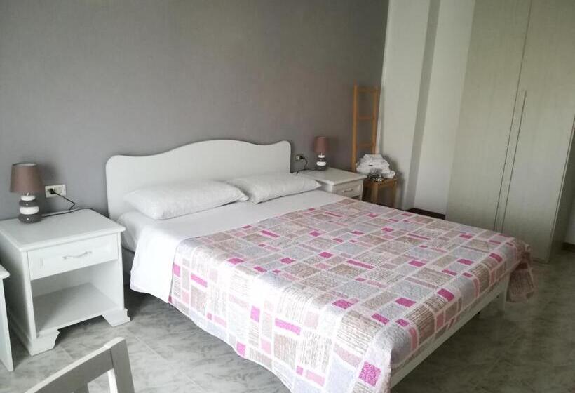 پانسیون Affittacamere Giada