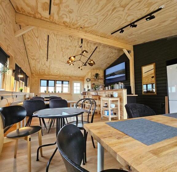 پانسیون Riverfront Lodge Hella