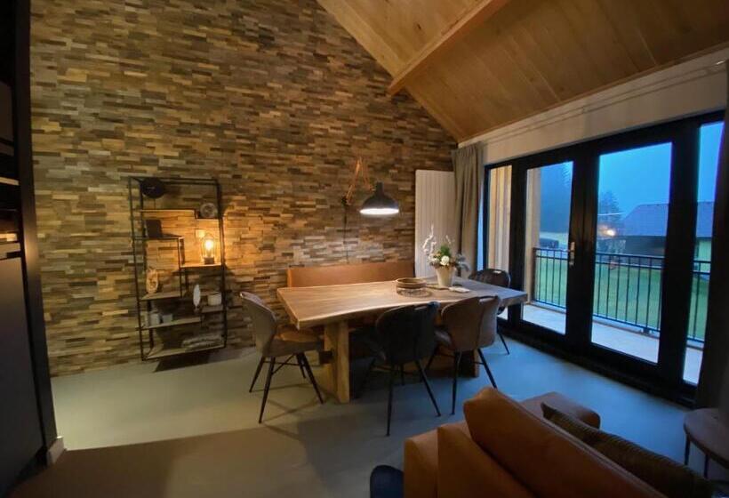 Apartmentshaus Dual   2