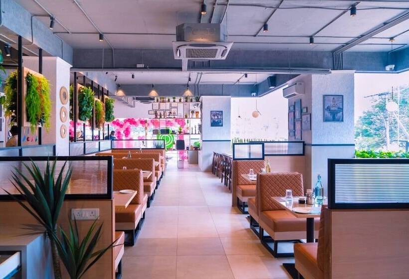 호텔 Aloka Stay Inn