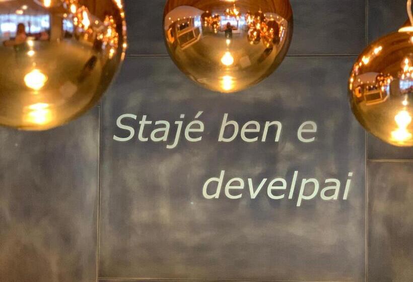 ホテル Ciampedie Luxury Alpine Spa