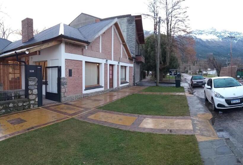 בית מלון כפרי Las Tejuelas   B&b Patagónico