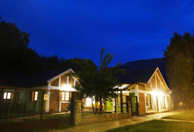 בית מלון כפרי Las Tejuelas   B&b Patagónico