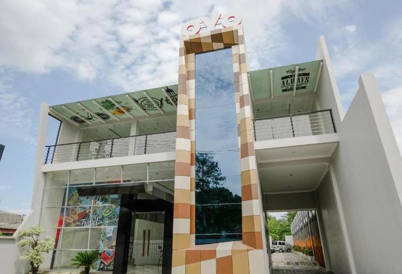 فندق Oyo 2140 Hs Residence