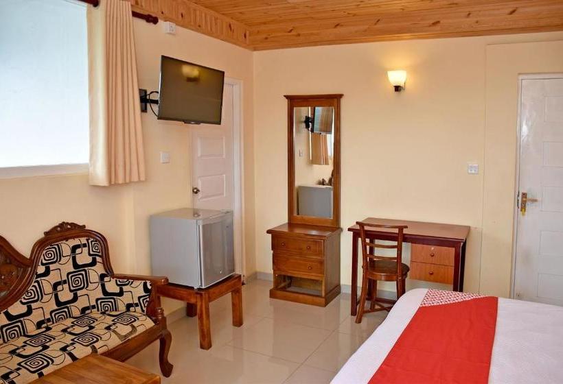 فندق Oyo 487 Sudha Ozone Freeze