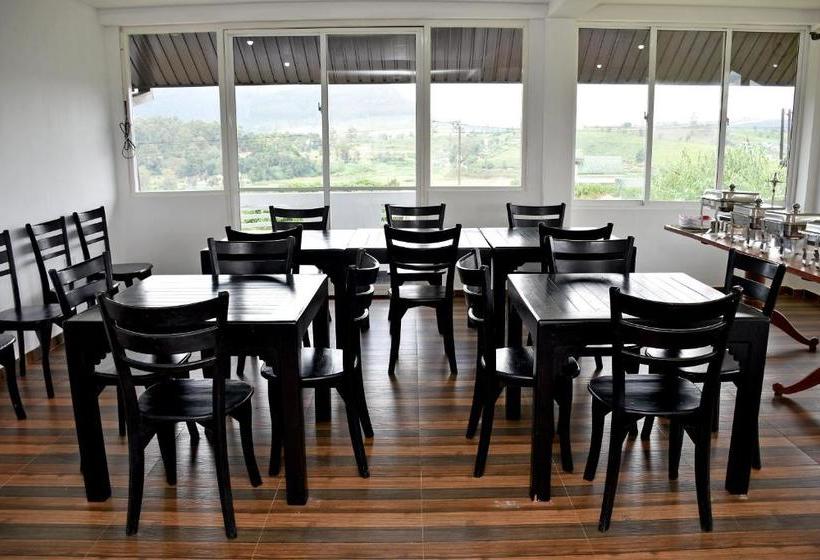 فندق Oyo 487 Sudha Ozone Freeze