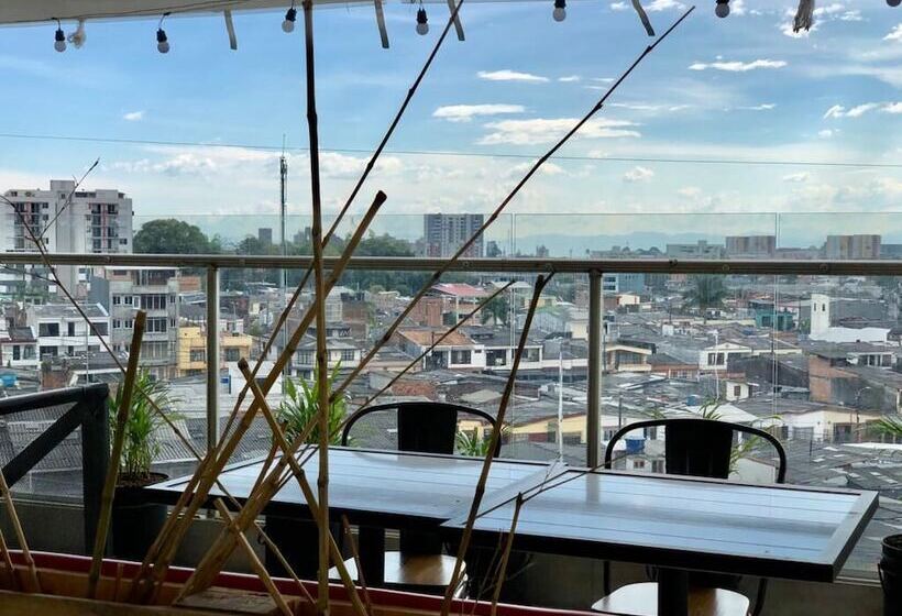 酒店 Pradera Plaza