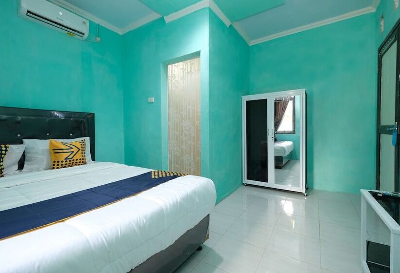 Отель Spot On 2389 Kostel 99