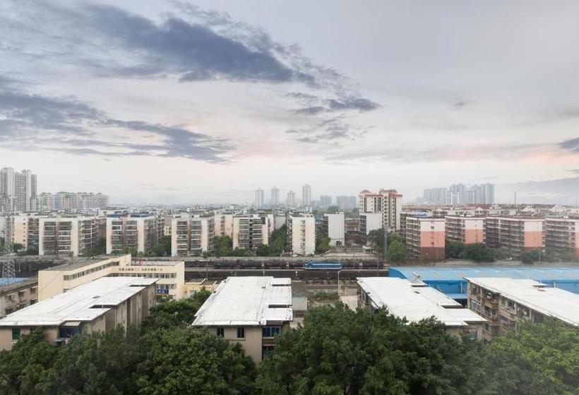 فندق Urba · Shahe North Station Liuzhou