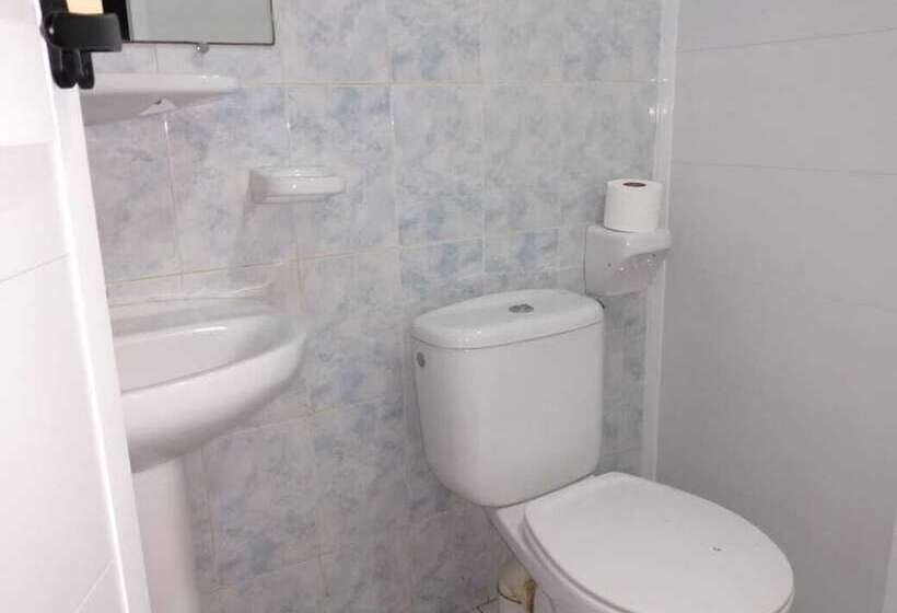 V&d Tamraght Surfers Hostel   Adults Only