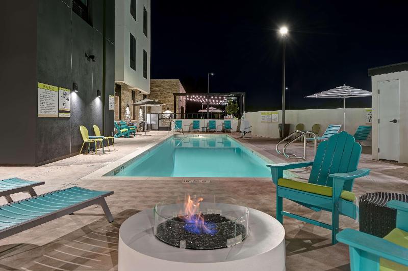 فندق Home2 Suites By Hilton Atascadero, Ca