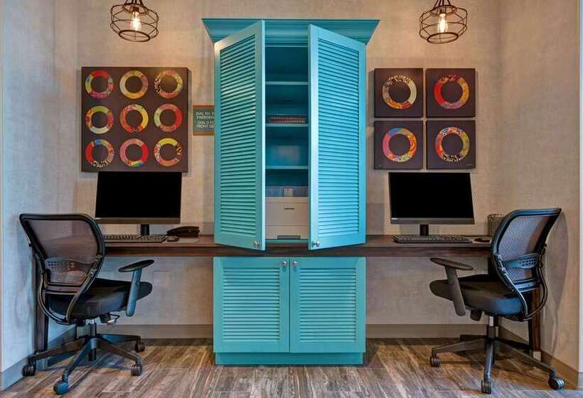 فندق Home2 Suites By Hilton Atascadero, Ca