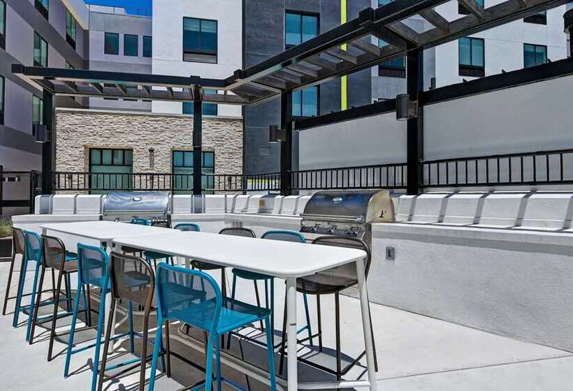 فندق Home2 Suites By Hilton Atascadero, Ca