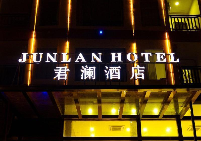 Отель Junlan