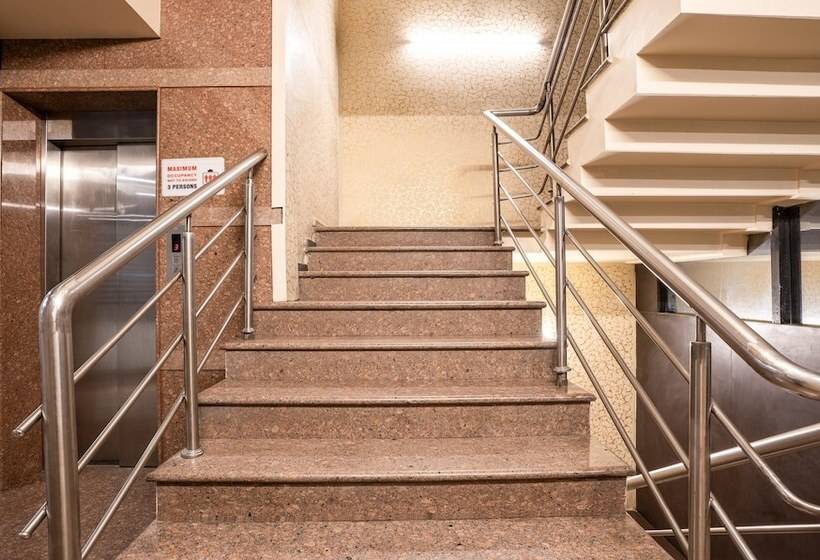 בית מלון כפרי Treebo Kings Orchid