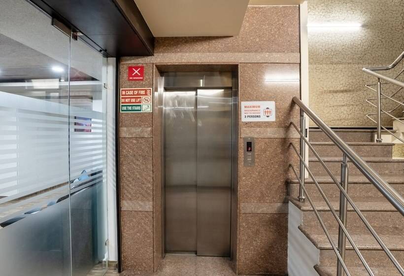 בית מלון כפרי Treebo Kings Orchid