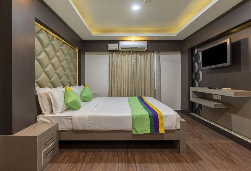 בית מלון כפרי Treebo Kings Orchid