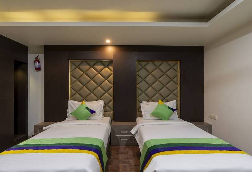 בית מלון כפרי Treebo Kings Orchid