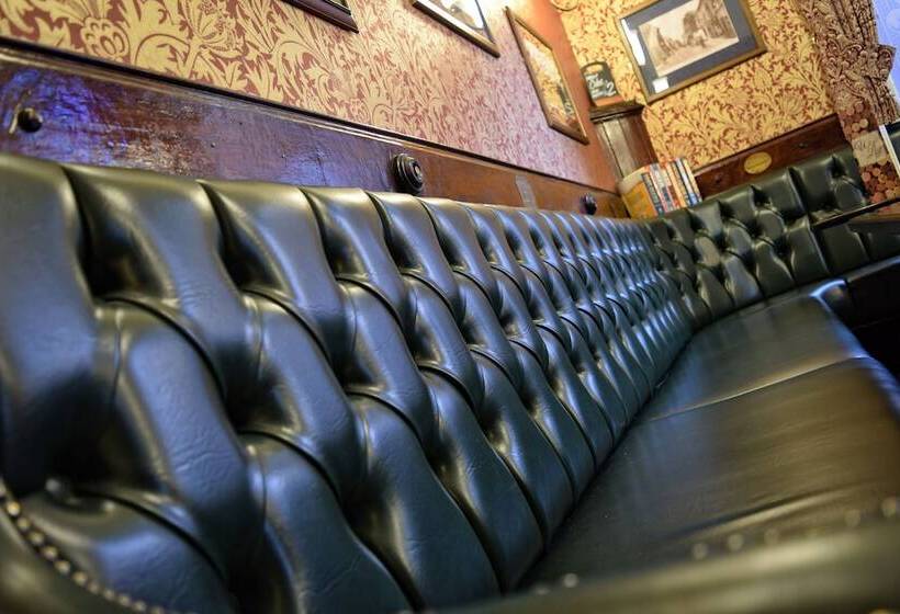 酒店 The Seven Stars