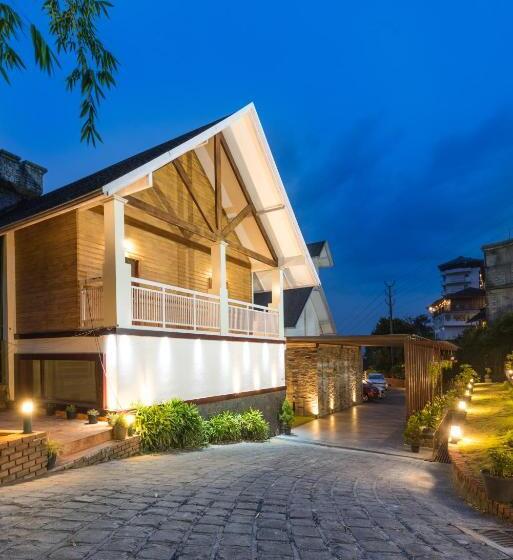 Отель Trivers Resort Munnar