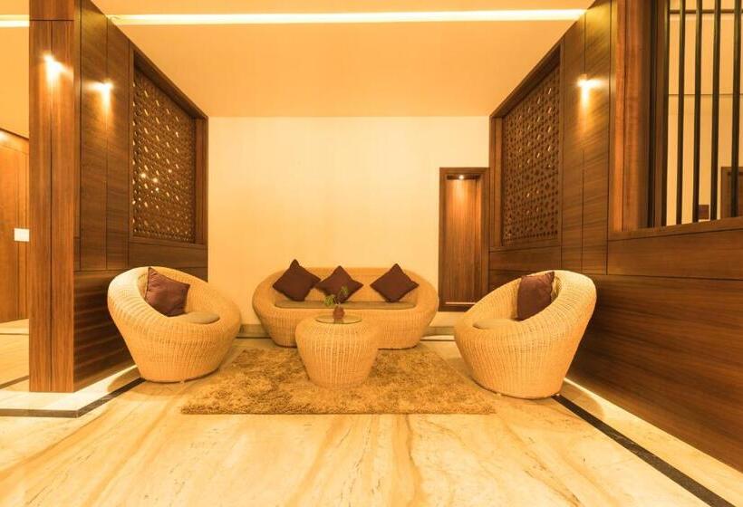 Отель Trivers Resort Munnar