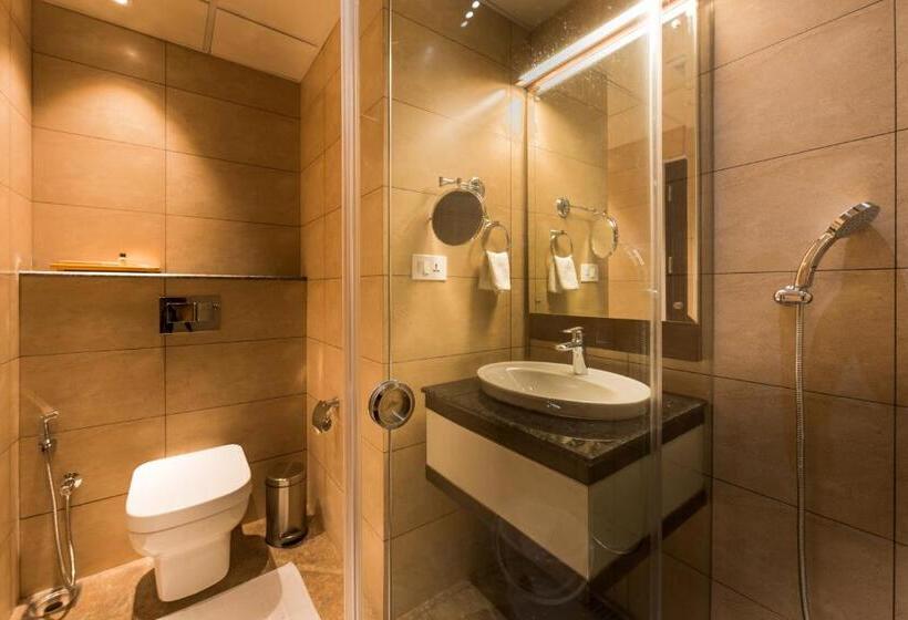 Отель Trivers Resort Munnar