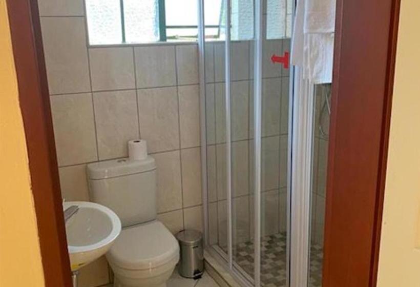 Пансион Nyota Guesthouse