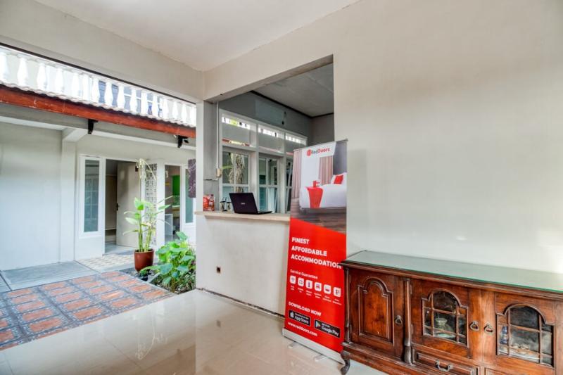 膳宿费 Reddoorz Near Malioboro Tugu Station Jogja 2
